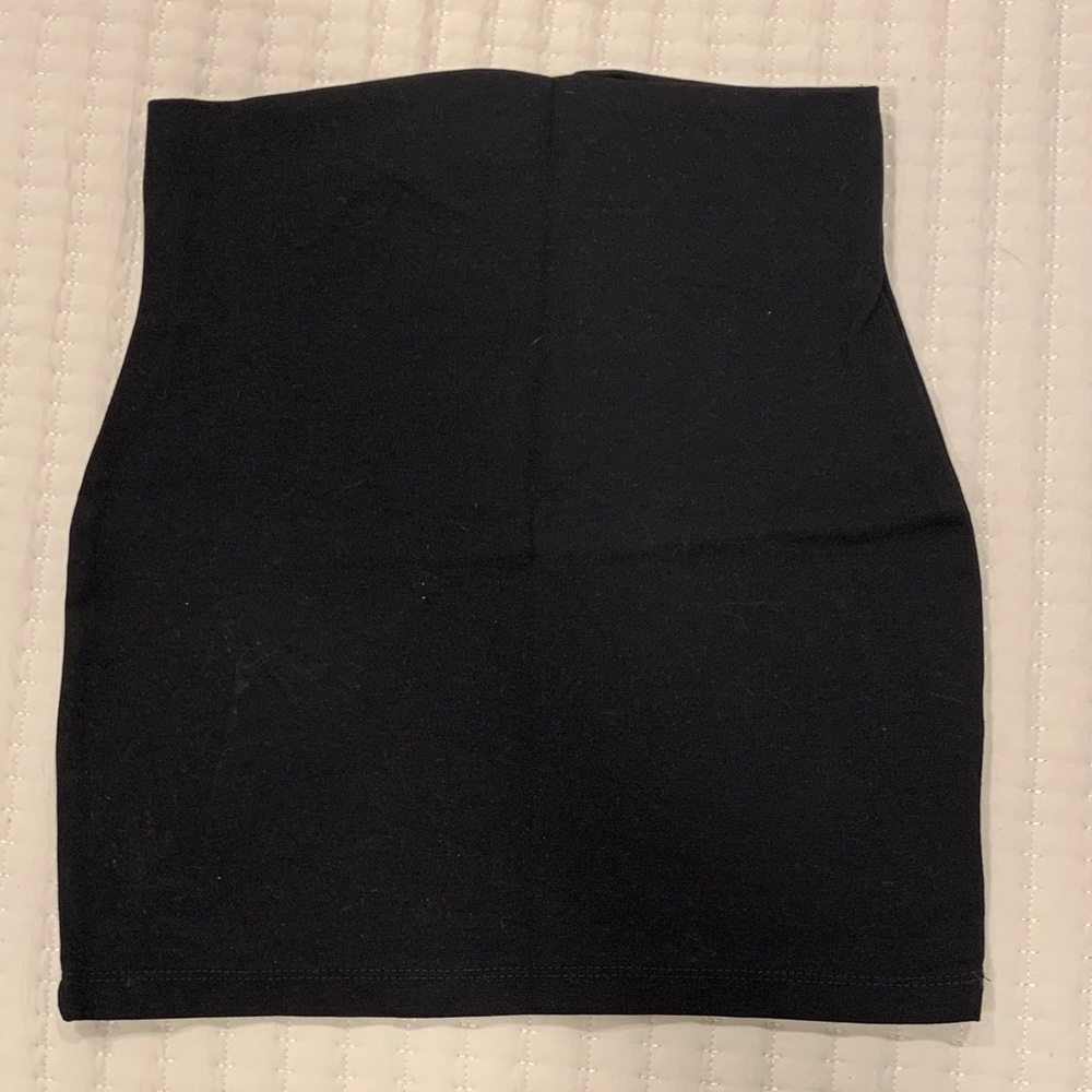 Windsor Elegant Black Pencil Skirt